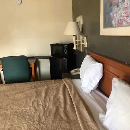Airport Inn And Suites ทัลซา ภายนอก รูปภาพ
